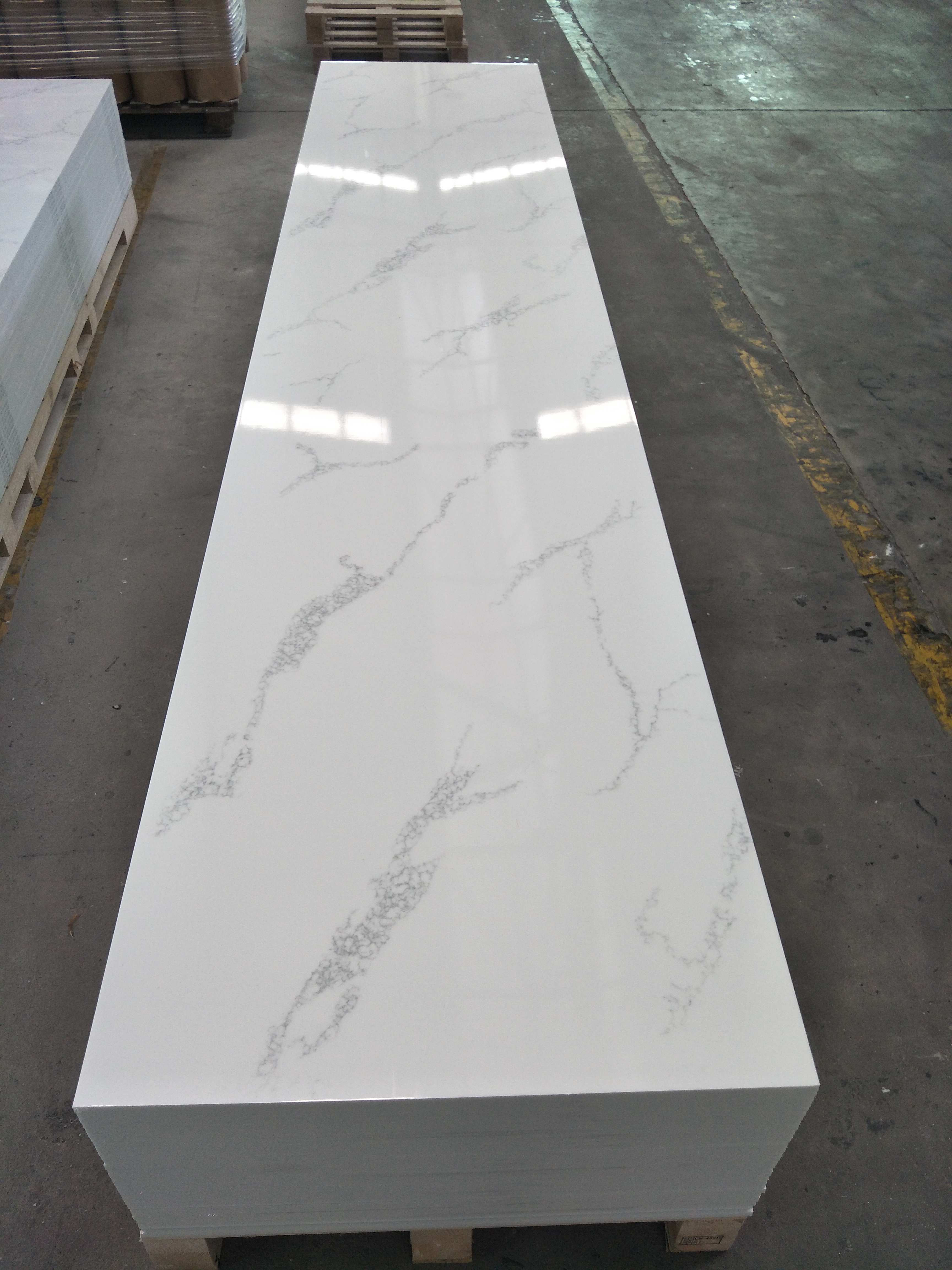 Hojas de superficie sólida de mármol artificial blanco Calacatta